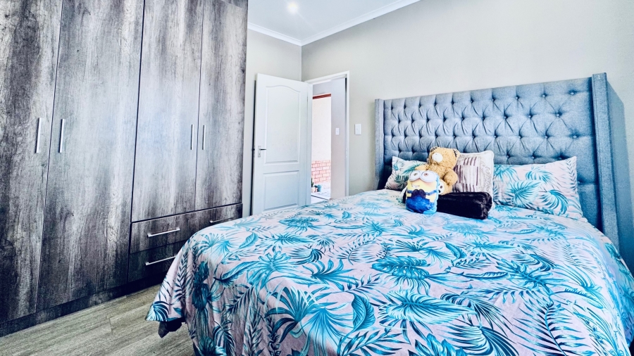 3 Bedroom Property for Sale in Waterkloof East North West